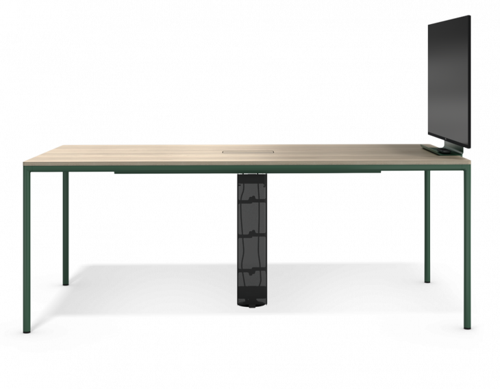 C9 Desk